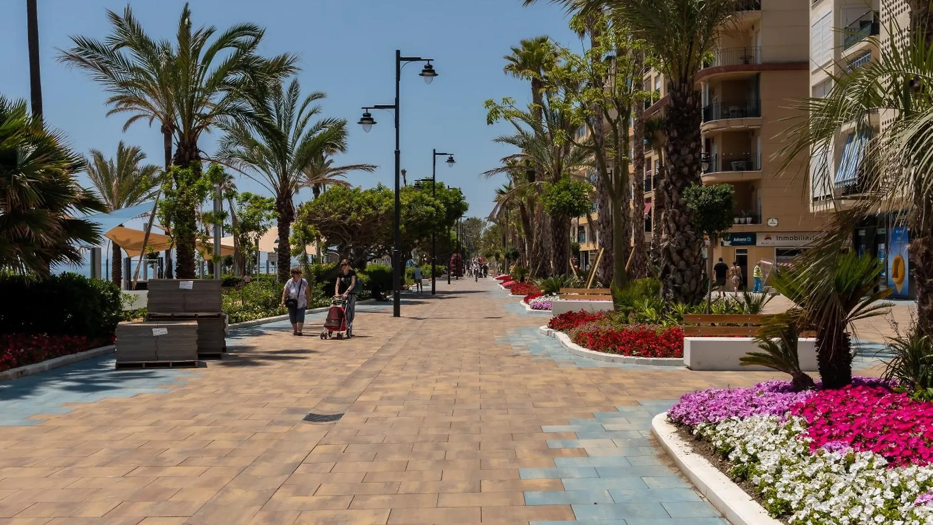 Apartment Paradise Lagoon Alcazaba By Hostlovers Estepona Spain