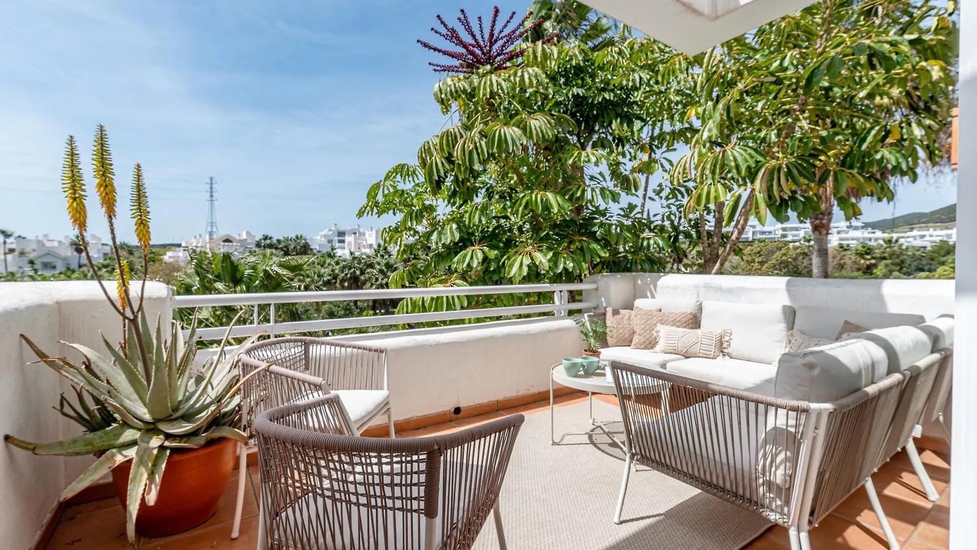 Paradise Lagoon Alcazaba By Hostlovers Estepona 0*,